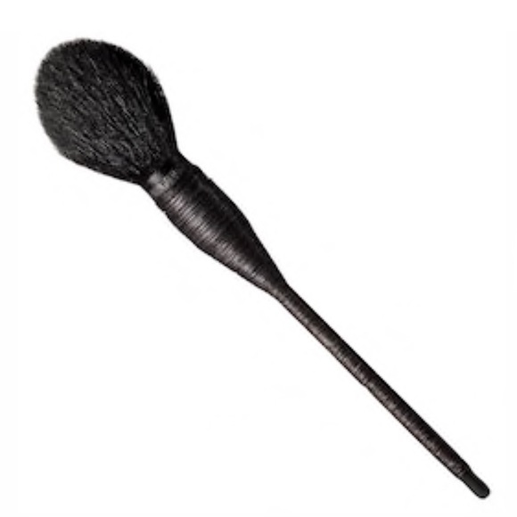 NARS Yachiyo Kabuki Master Brush